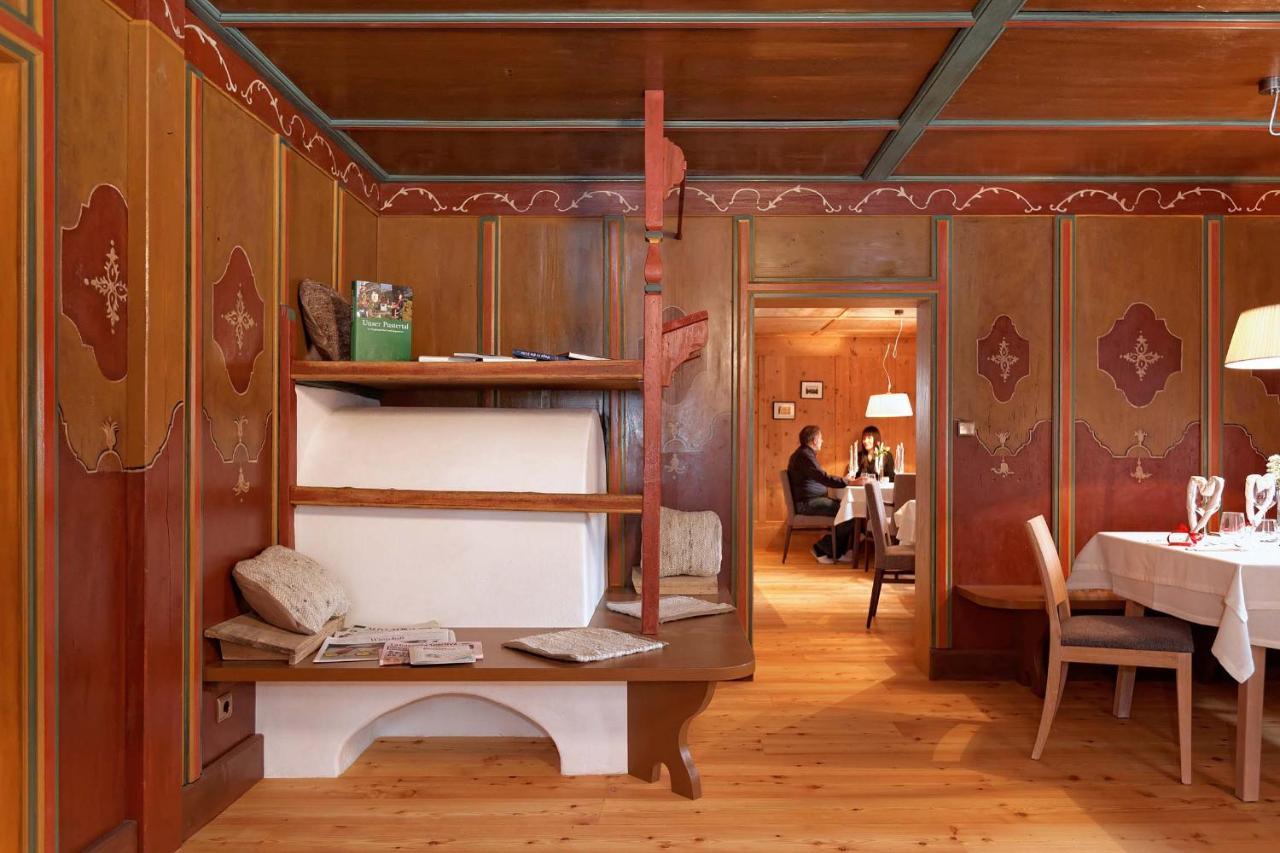 Silentium Dolomites Chalet Since 1600 Монгуэльфо Экстерьер фото