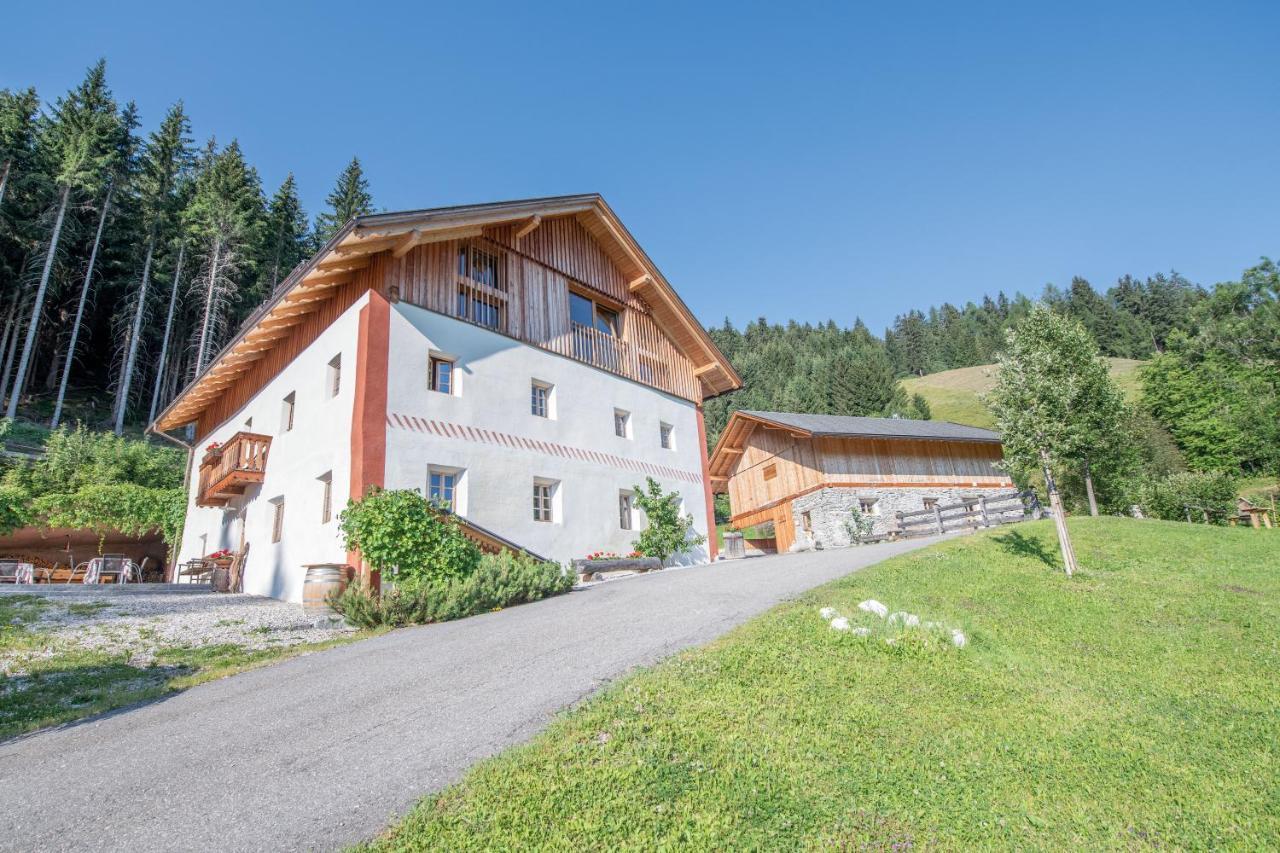 Silentium Dolomites Chalet Since 1600 Монгуэльфо Экстерьер фото