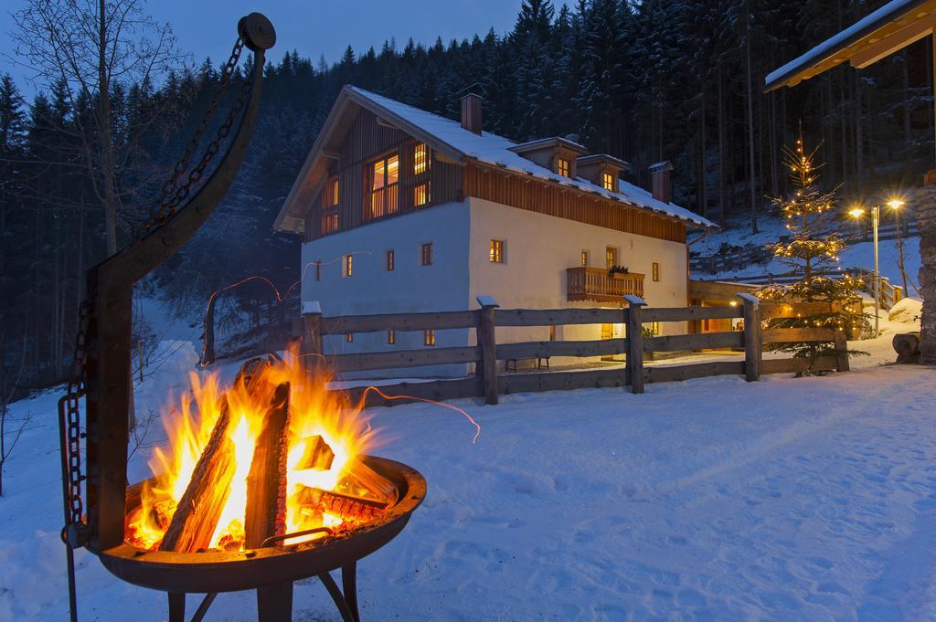 Silentium Dolomites Chalet Since 1600 Монгуэльфо Экстерьер фото