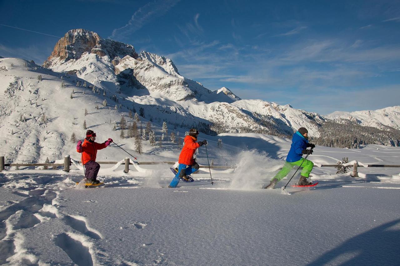 Silentium Dolomites Chalet Since 1600 Монгуэльфо Экстерьер фото